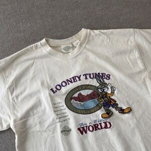 Vintage 90s‎ Looney Tunes For A Better World Embroidered Bugs Bunny T-Shirt Sz L